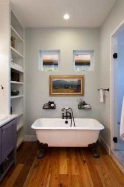 Located on an organic farm in East Austin, this new home has a traditional form with some modern details.