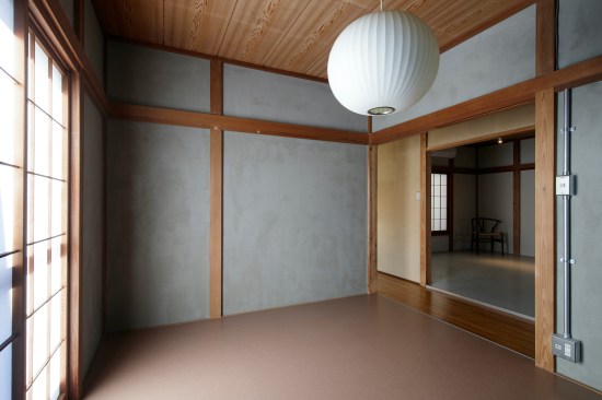 Each room received a unique tone for floor and walls, enhancing the wood