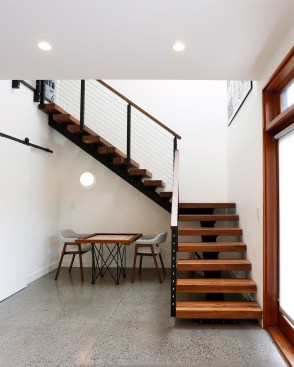 VAVA House