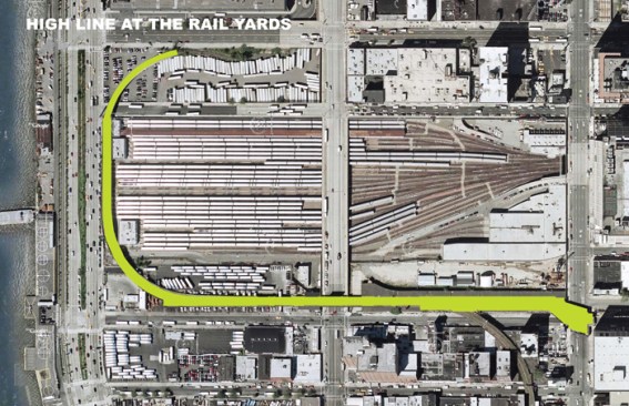 The+High+Line+at+the+Rail+Yards+wraps+around+the+West+Side+Rail+Yards%2c+an+active+train+yard+for+Long+Island+Rail+Road.