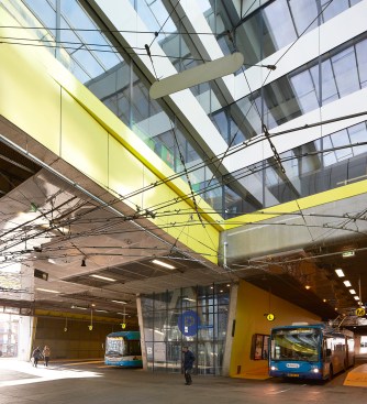 Bus terminal loading/unloading