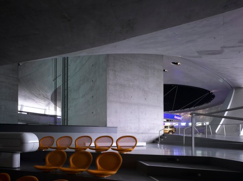 Mercedes-Benz+Museum%2c+Stuttgart%2c+Germany.