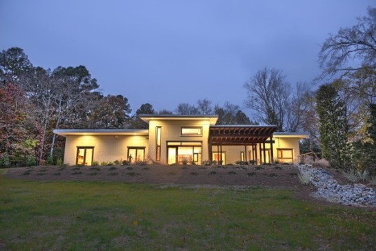 Rear elevation seen from the meadow.
