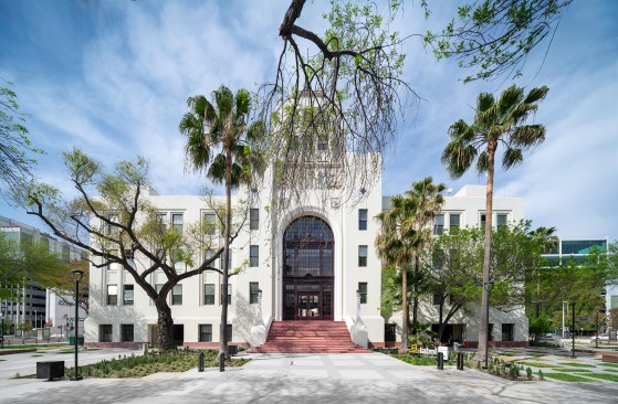 LABNL - Old Federal Palace of Monterrey