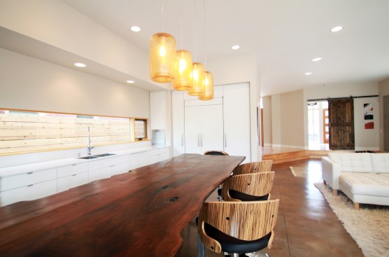 Custom+Walnut+Table