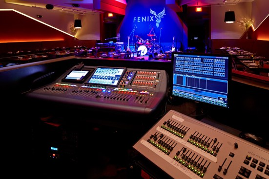 4.	 Fenix FOH position.  