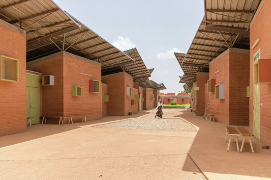 Courtyard of the Léo Surgical Clinic and Health Centre