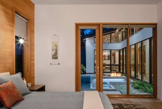 Principal Bedroom to Courtyard