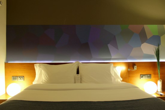 Room 03 detail