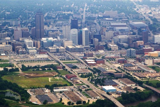 Des Moines