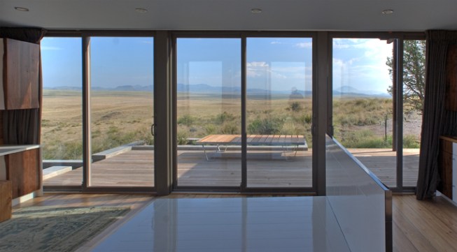 Interior View to Deck 1