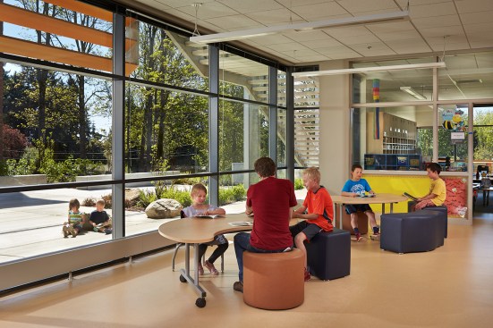 Carl Sandburg Elementary School. Kirkland, Washington
by NAC|Architecture - Shared area.