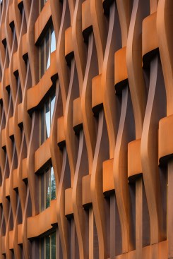 Ferrum 1 and Office Building Zima by TCHOBAN VOSS ARchitekten