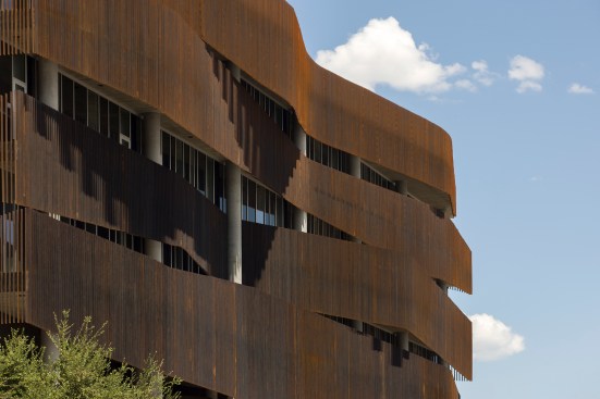 Close-up view of&nbsp;south fa&ccedil;ade