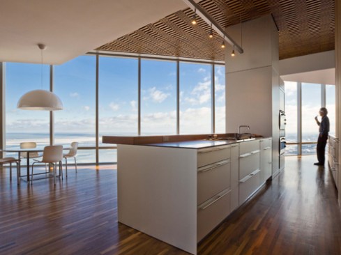 Chicago Apartment 