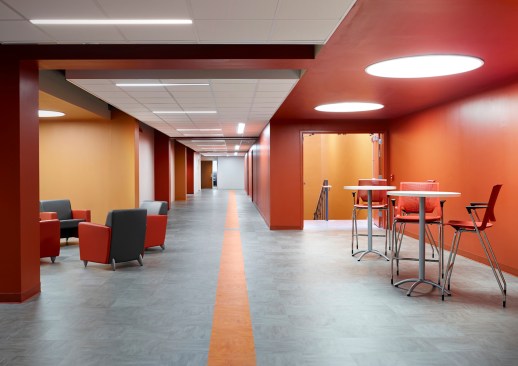 Corridor%2c+Lounge