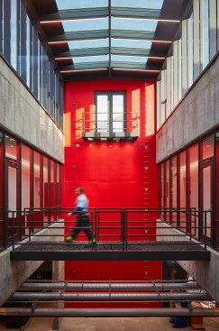 The east wall in the training tower has integrated tie-offs to allow the firefighters to practice climbing and rappelling. Scuff Master paint ensures durability and TGP fire-rated glazing admits daylight. 