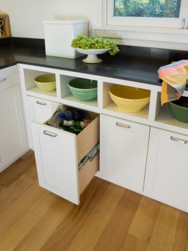 Lucent Modern