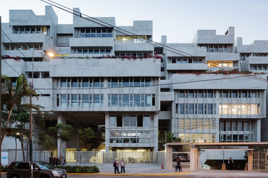 Grafton Architects, Universidad de Ingeniería y Tecnología, Lima, Peru (2015)