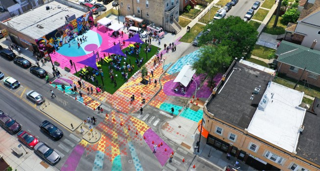 The ribbon-cutting ceremony of PopCourts! in Chicago