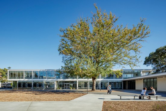 College of Marin, Kentfield, CaliforniaArchitects - Mark Cavagnero Associates / TLCD