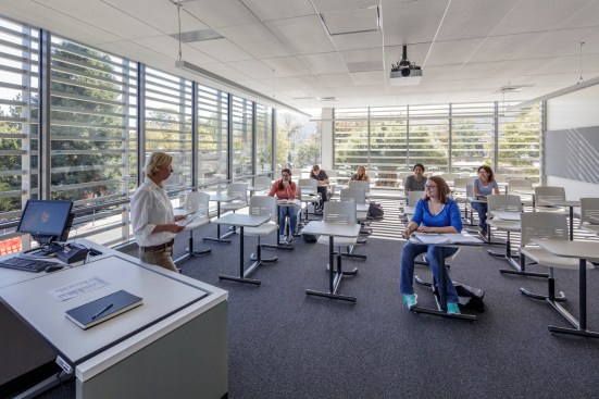 College of Marin, Kentfield, CaliforniaArchitects - Mark Cavagnero Associates / TLCD