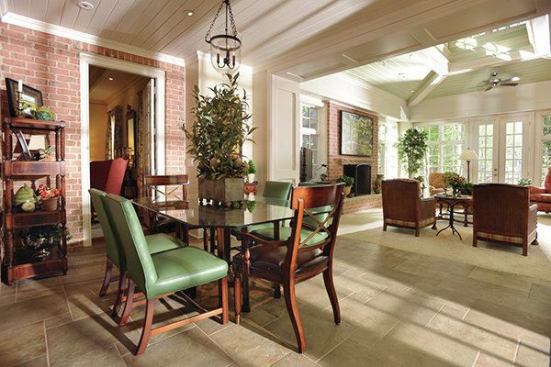 A dining area makes the space a versatile one.