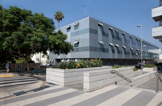 In 2020, Buro Happold completed Santa Monica, Calif.’s City Hall East, a net-zero-energy, net-zero-water, and all-electric building.  The design process helped “set the intellectual groundwork for thinking about building health as not just an occupant issue, but a construction worker issue, a fenceline community issue, a firefighter issue,” Kathleen Hetrick says.