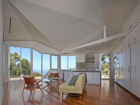 The pentagonal footprint of the Vortex House in Malibu, Calif., corresponds to different view corridors and other site conditions.&nbsp;
