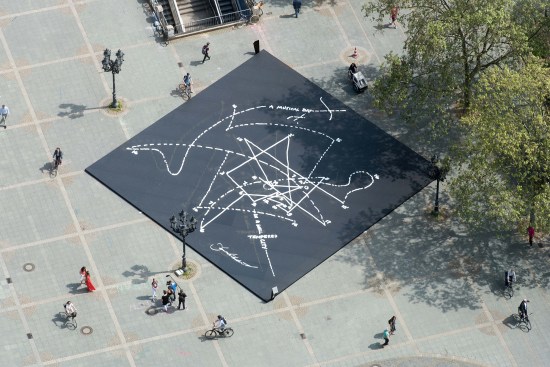 Libeskind's "Musical Labyrinth" installation, which was displayed in the Alter Oper courtyard as part of the concert series