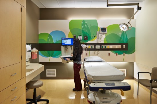 Rypien Foundation, Providence Sacred Heart Medical Center & Children's Hospital. New emergency wing. Spokane,  Washington.Client: Mahlum Architects.© Copyright 2012 Benjamin Benschneider All Rights Reserved. Usage may be arranged by contacting Benjamin Benschneider Photography. Email: bbenschneider@comcast.net or phone: 206-789-5973.