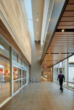 Rypien Foundation, Providence Sacred Heart Medical Center & Children's Hospital. New emergency wing. Spokane,  Washington.Client: Mahlum Architects.© Copyright 2012 Benjamin Benschneider All Rights Reserved. Usage may be arranged by contacting Benjamin Benschneider Photography. Email: bbenschneider@comcast.net or phone: 206-789-5973.