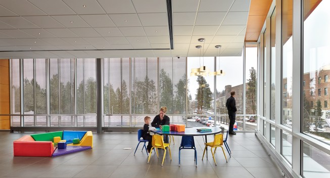 Rypien Foundation, Providence Sacred Heart Medical Center & Children's Hospital. New emergency wing. Spokane,  Washington.Client: Mahlum Architects.© Copyright 2012 Benjamin Benschneider All Rights Reserved. Usage may be arranged by contacting Benjamin Benschneider Photography. Email: bbenschneider@comcast.net or phone: 206-789-5973.