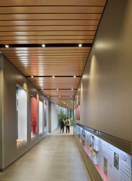 Rypien Foundation, Providence Sacred Heart Medical Center & Children's Hospital. New emergency wing. Spokane,  Washington.Client: Mahlum Architects.© Copyright 2012 Benjamin Benschneider All Rights Reserved. Usage may be arranged by contacting Benjamin Benschneider Photography. Email: bbenschneider@comcast.net or phone: 206-789-5973.