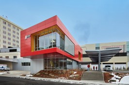Rypien Foundation, Providence Sacred Heart Medical Center & Children's Hospital. New emergency wing. Spokane,  Washington.Client: Mahlum Architects.© Copyright 2012 Benjamin Benschneider All Rights Reserved. Usage may be arranged by contacting Benjamin Benschneider Photography. Email: bbenschneider@comcast.net or phone: 206-789-5973.