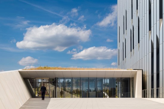 PSAC II, Location: Bronx NY, Architect: Skidmore, Owings & Merrill