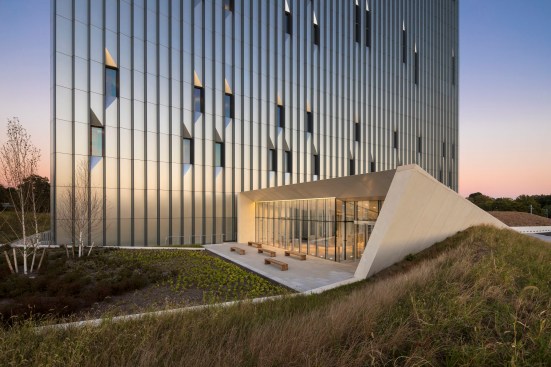 PSAC II, Location: Bronx NY, Architect: Skidmore, Owings & Merrill