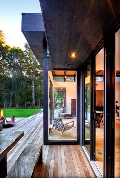 Consistent
orientation of the refurbished wood paneling and decking was key in creating in
a seamless finished product.&nbsp;