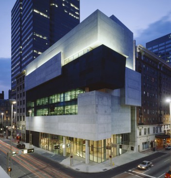 The exterior of the Rosenthal Center pre-lobby renovation&nbsp;