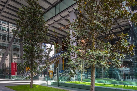 Landscaped pocket park in the public space at TheLeadenhall Building