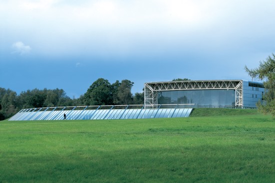 Crescent Wing