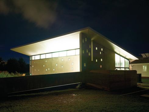The home also features a large 40-panel, 8.8-kilowatt PV array, with one microinverter per panel.