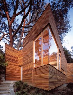 2006 rada  Canyon View Office/Guesthouse, Los Angeles  Outbuilding / Merit Award  Kanner Architects, Santa Monica, Calif.&nbsp;   This angular, treehouselike office and guesthouse provides a sense of repose in the middle of Los Angeles.