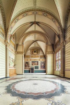 Many of the original decorative elements in the Rijksmuseum had been painted over; the detailing on the walls and floors was carefully restored during the closure.