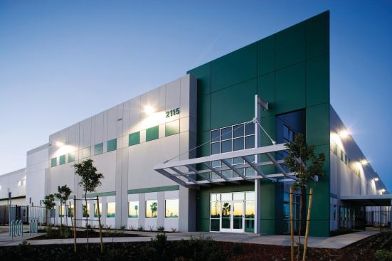 Sears Distribution Center at ProLogis Park Duck Creek

Stockton, Calif.



Ware Malcomb

The 780,000-square-foot warehouse has a cool roof and daylighting in 90 percent of the space.