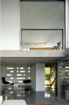 ROAR_one

Vancouver

Land Wilson Practice in Architecture, Hotson Bakker Boniface Haden Associated Architects