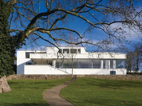 The most iconic view of the Villa Tugendhat is from the garden. The massive, nearly 10-by-20-foot glass panel that shields the living room can recess into the floor below—though originally two smaller panes, it was installed as a single panel during the restoration.
