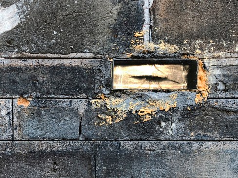A "cricket" block