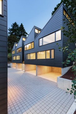 Sawtooth, Portland, Ore., by Waechter Architecture